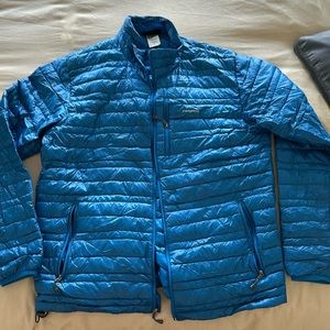 Patagonia mens jacket blue